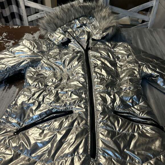 Kultivate Metallic Silver Quilted One-Piece Snowsuit with Faux Fur Hooded Trim - Picture 2 of 3